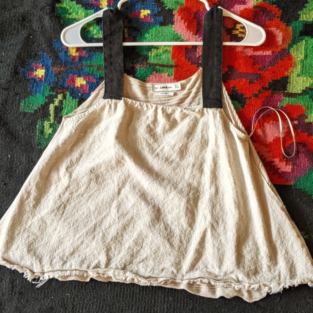 Cute tan top (Size S)